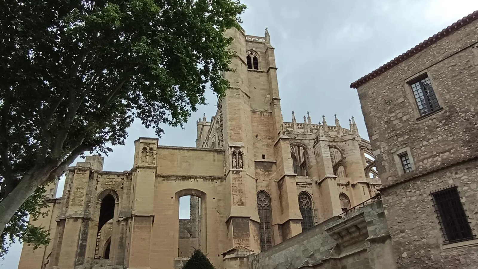 Una escapada de fin de semana en el AVE directo de Zaragoza a Francia: flamencos, arte y gastronomía