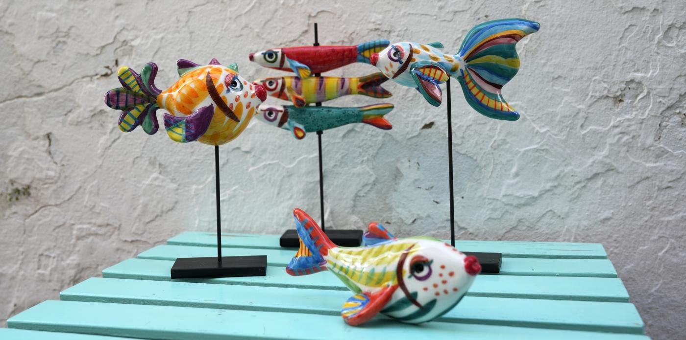 La plaza Virgen de la Peña acoge este fin de semana el Mercado Artesano